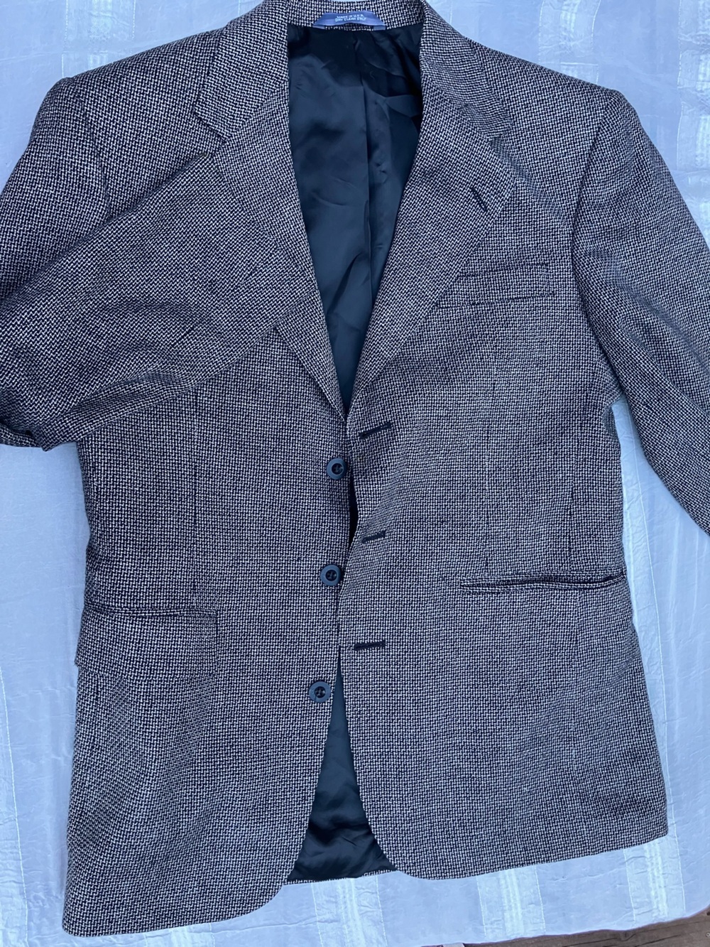 Haggar hand tailored silk & wool men’s suit jacket 38R made in USA